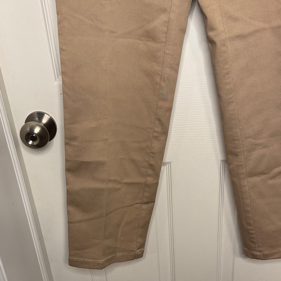 NWT Croft & Barrow Straight Fit Mid Rise Pants - Picture 4 of 7